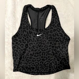 Crop NIKE workout top